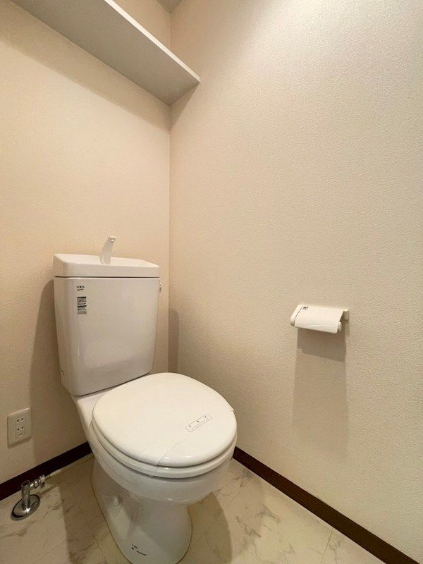 �y�g�C���z�@