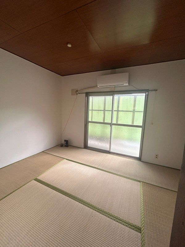 �y���̑������E�X�y�[�X�z�@�a���@�U��