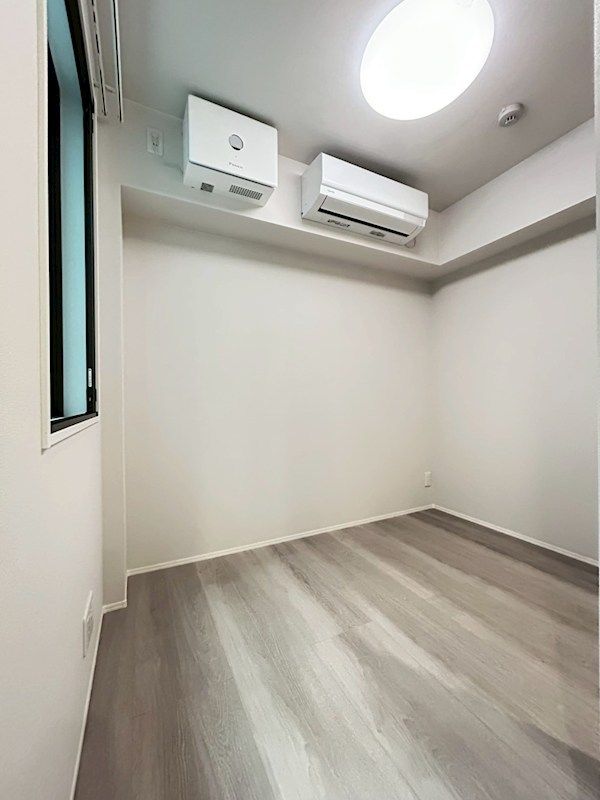 �y�Q���z�@