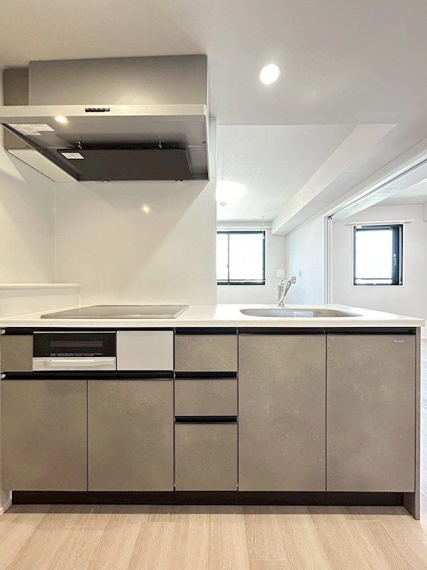 �y�L�b�`���z�@