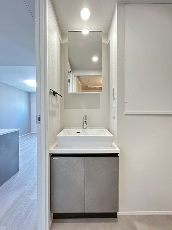 �y���̑��ݔ��z�@