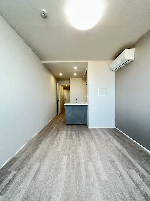 �y���ԁE���r���O�z�@