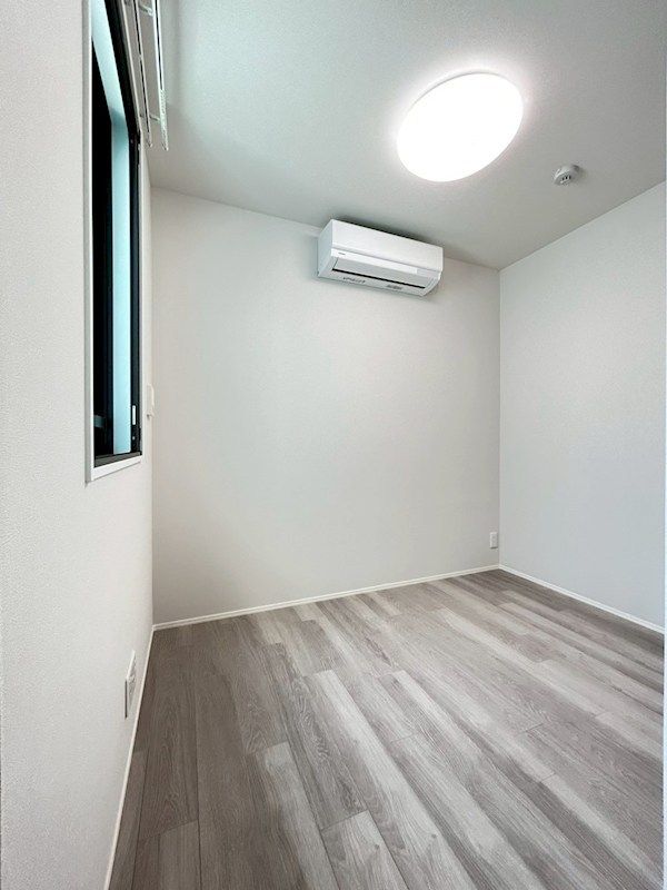 �y���̑������E�X�y�[�X�z�@