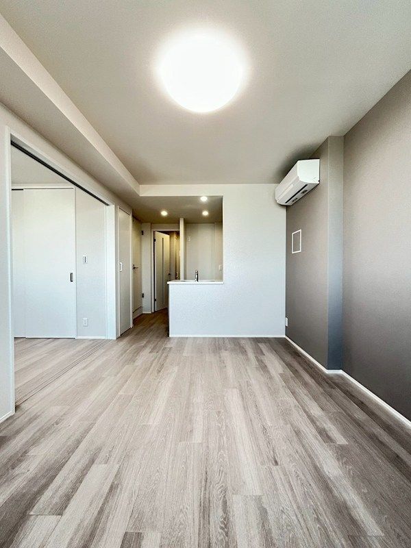 �y���ԁE���r���O�z�@