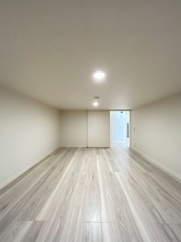 �y���̑������E�X�y�[�X�z�@