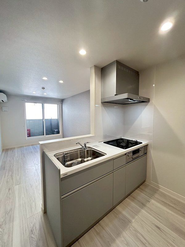 �y�L�b�`���z�@