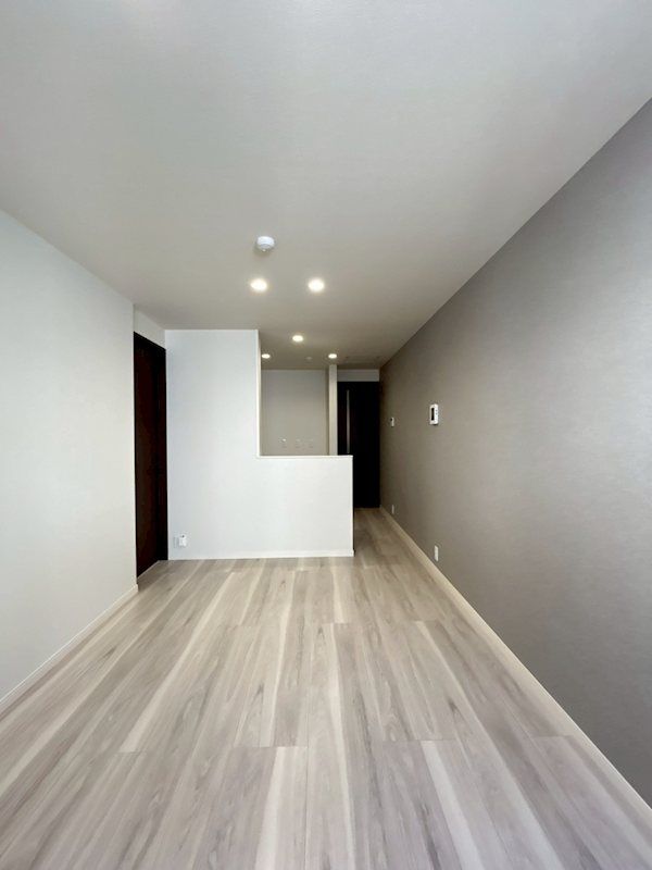 �y���ԁE���r���O�z�@