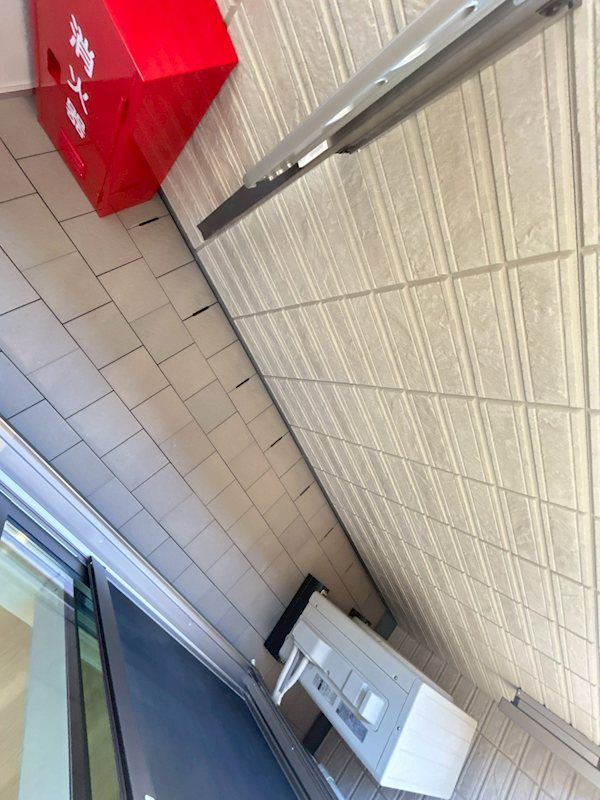 �y�x�����_�z�@