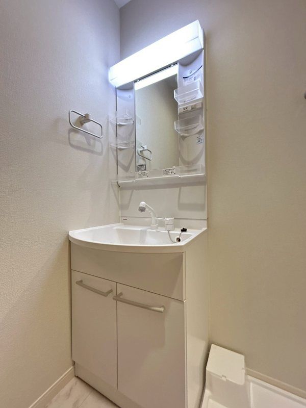 �y���ʏ��z�@