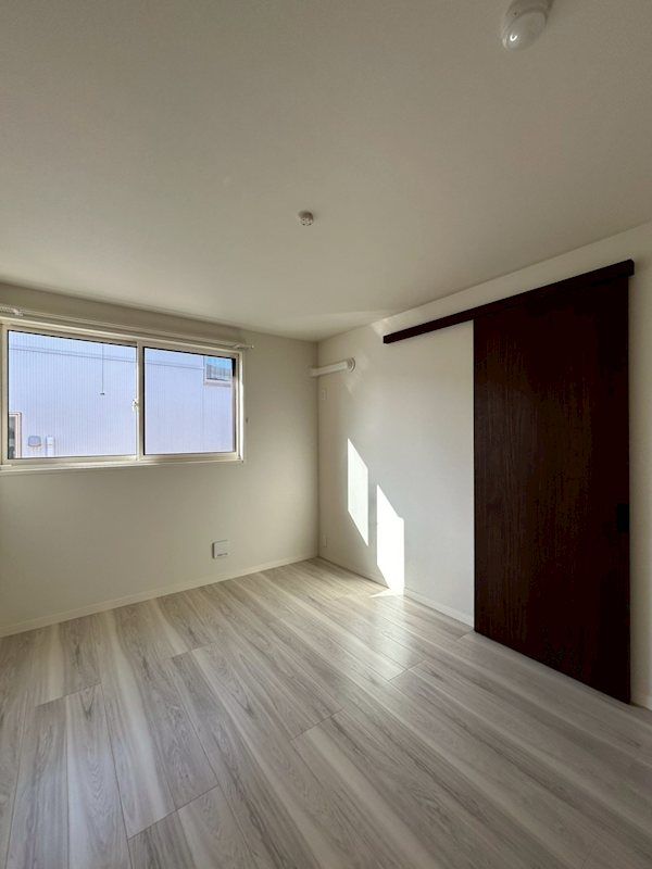 �y���̑������E�X�y�[�X�z�@