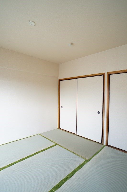 �y�Q���z�@