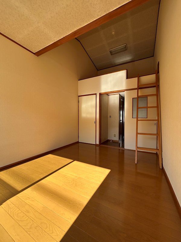 �y���̑������E�X�y�[�X�z�@