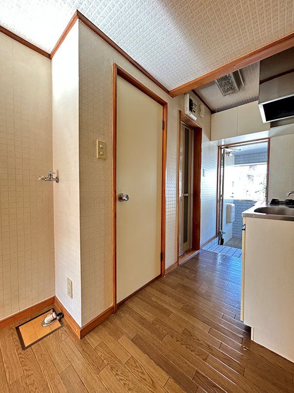 �y�L�b�`���z�@