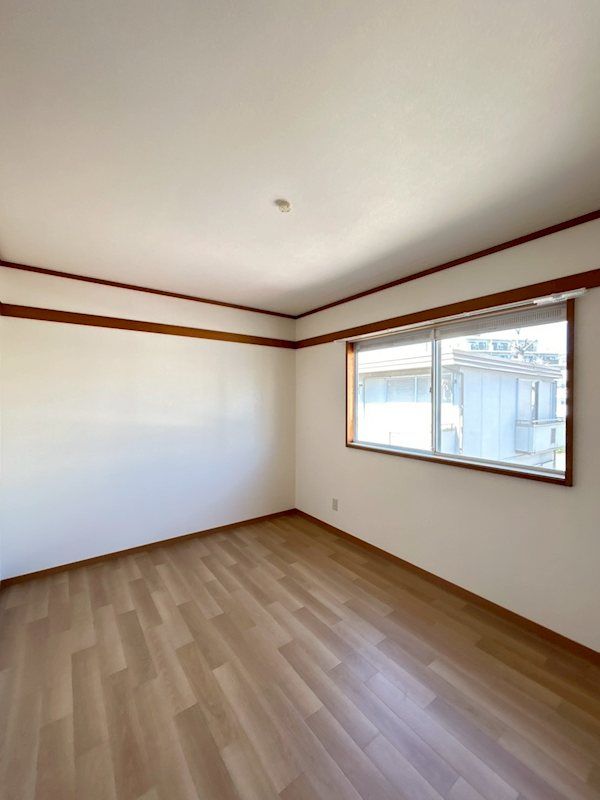 �y���̑������E�X�y�[�X�z�@