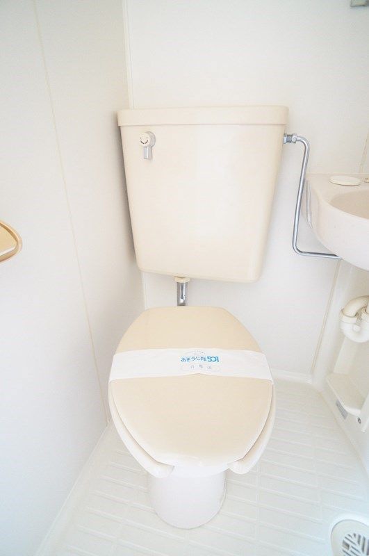 �y�g�C���z�@