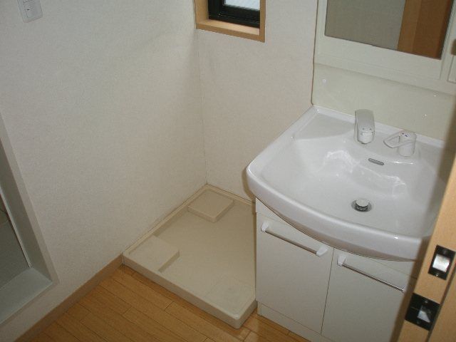 �y���ʏ��z�@