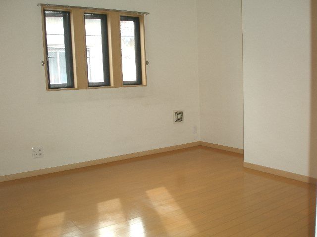 �y�Q���z�@