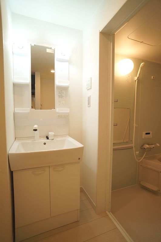 �y���ʏ��z�@