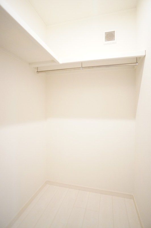 �y���[�z�@�E�H�[�N�C���N���[�[�b�g�@