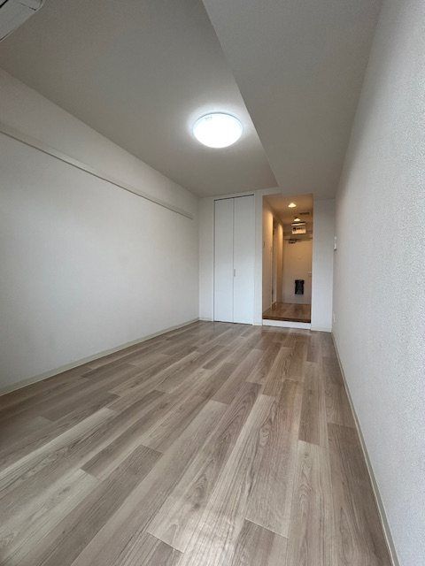 �y���ԁE���r���O�z�@