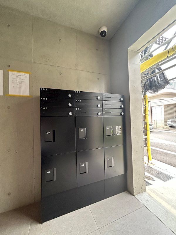 �y���̑��ݔ��z�@��zBOX