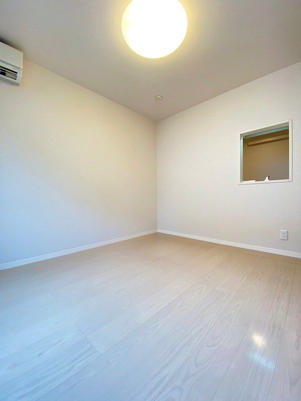 �y���ԁE���r���O�z�@