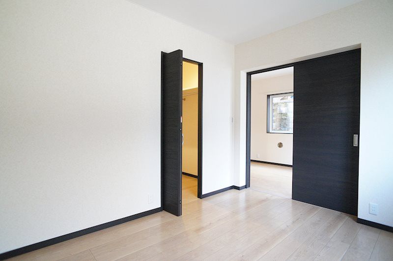 �y�Q���z�@