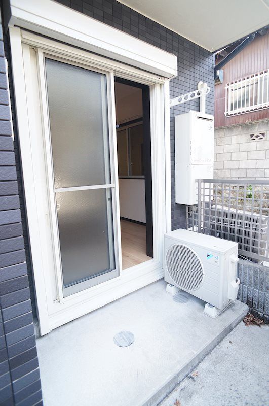 �y�x�����_�z�@