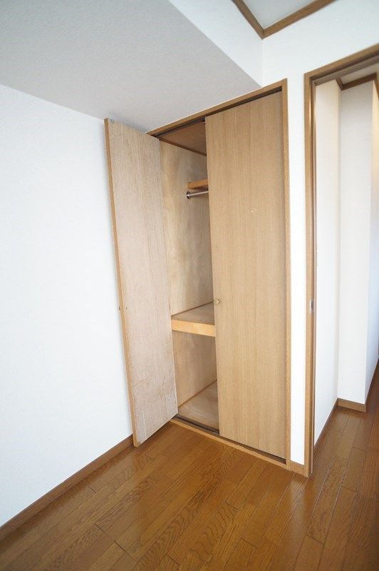 �y�Q���z�@�m���Ɏ��[����