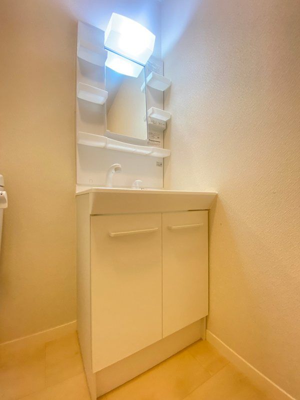 �y���ʏ��z�@