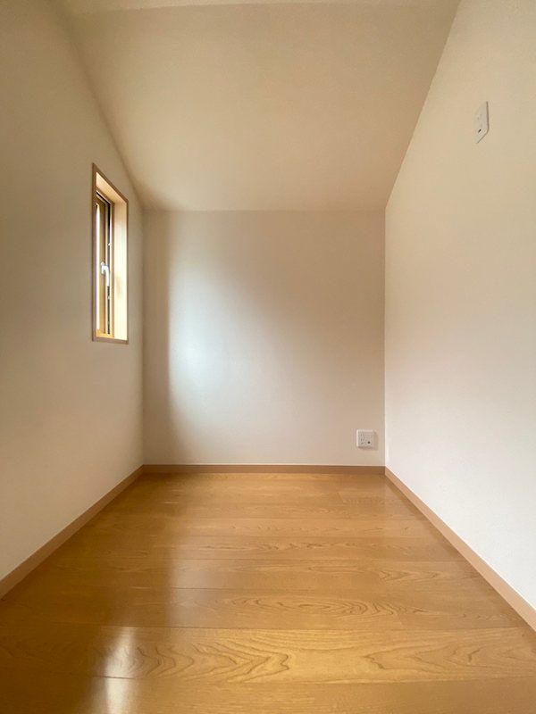 �y���̑������E�X�y�[�X�z�@