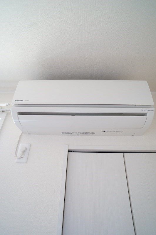 �y���̑��ݔ��z�@�G�A�R�������ň�N�����K