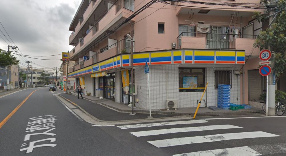 �y���Ӂz�@�~�j�X�g�b�v �k�����X 290m