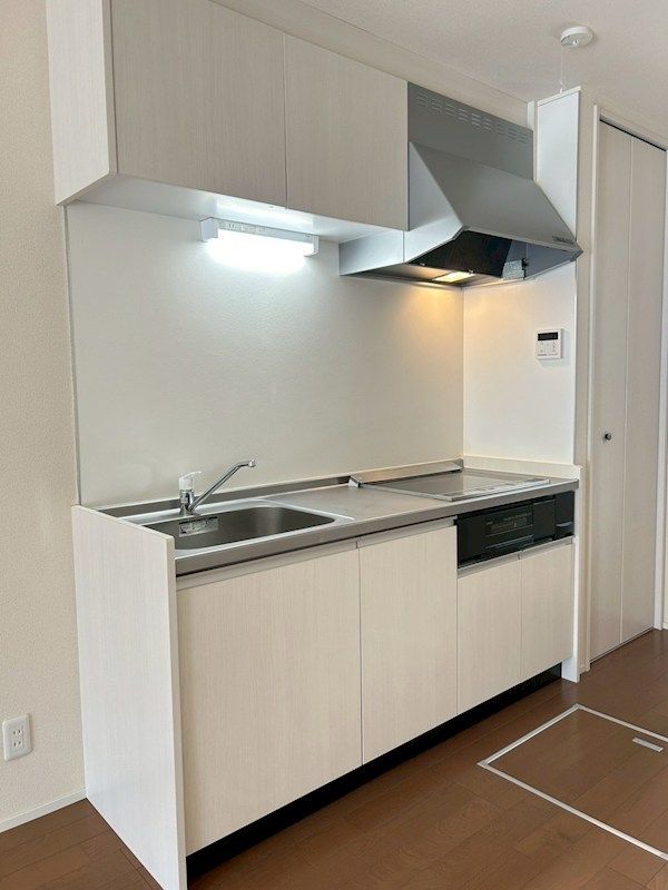 �y�L�b�`���z�@�΂��g�킸���S�E�����BIH3���V�X�e���L�b�`���t���B