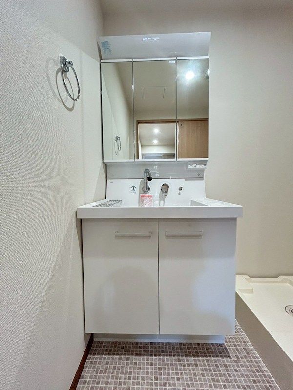 �y���ʏ��z�@