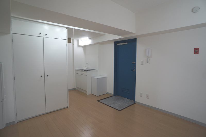 �y���ԁE���r���O�z�@