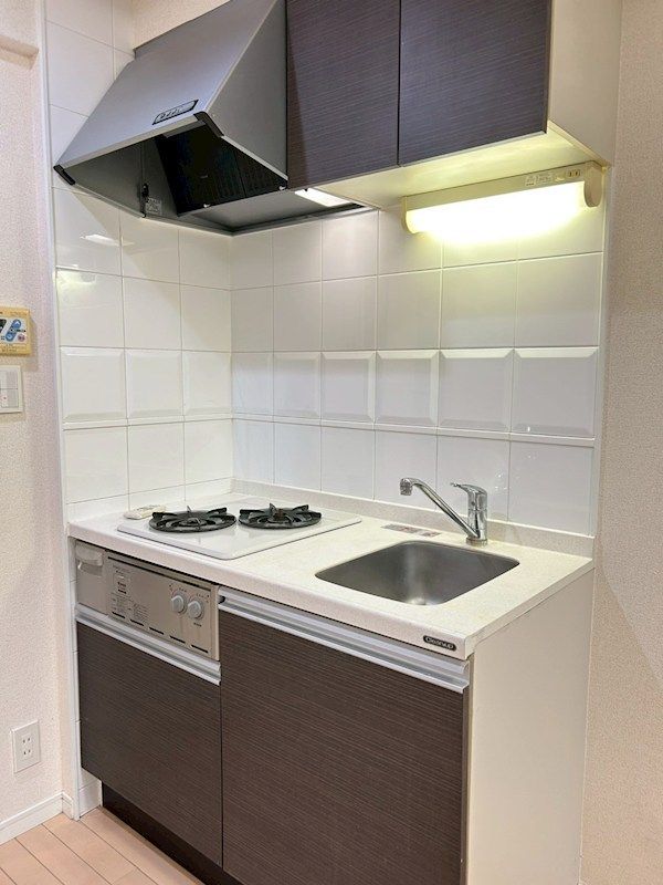 yLb`z@g₷Ƌ@\𗼗BlC̓KXRB