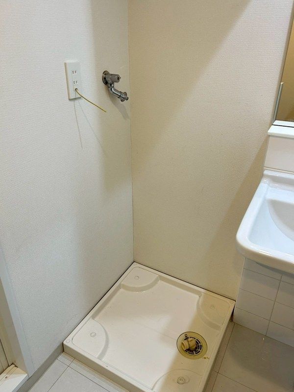 y̑z@̐󂪂ƉKɁA@uꊮB