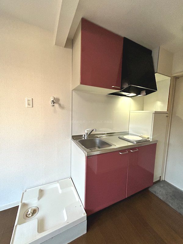 �y�L�b�`���z�@