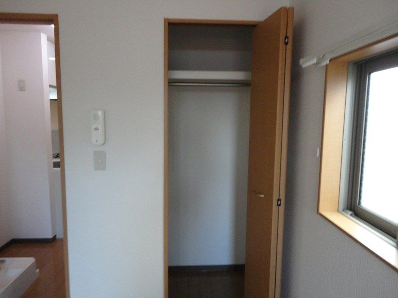 �y���[�z�@���������L���ۂĂ�@�\�I�Ȏ��[�t���B�ŏ�K�E�p�����̊J�����𑹂Ȃ킸�A�X�}�[�g�ɉו��𐮗��ł��܂��B