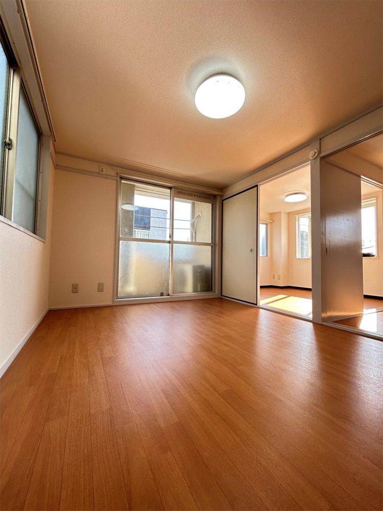 �y�Q���z�@