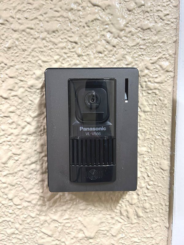 �y�Z�L�����e�B�z�@