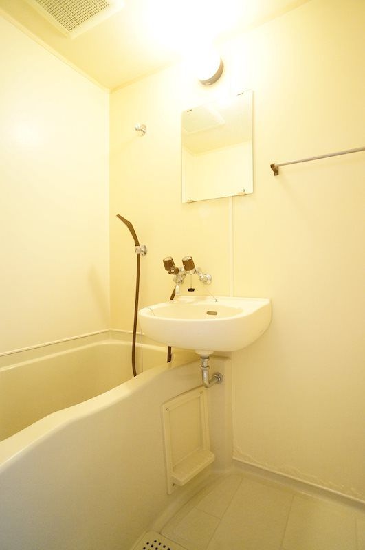 �y���ʏ��z�@