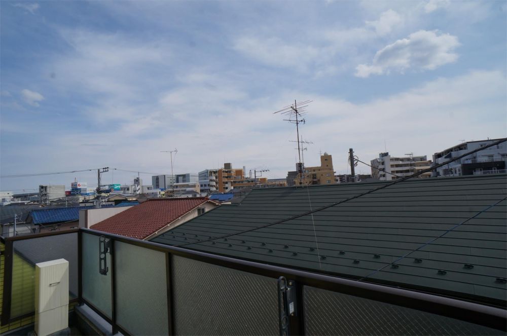 �y���]�z�@