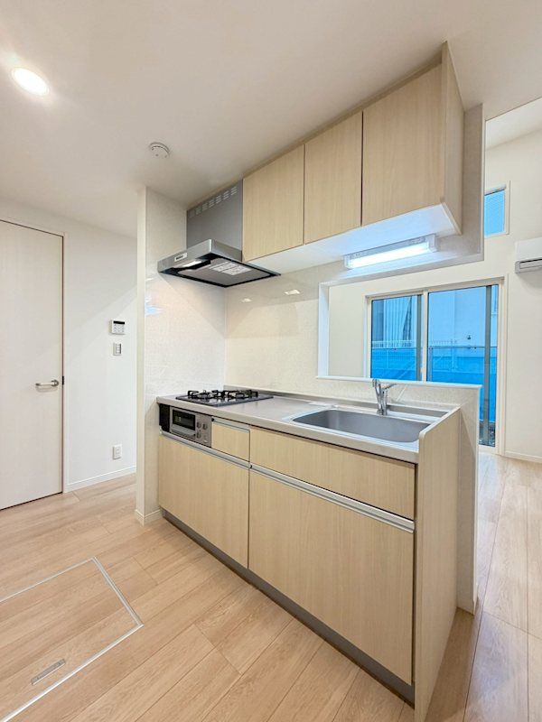 �y�L�b�`���z�@