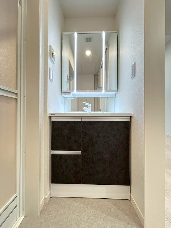 �y���ʏ��z�@