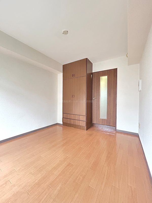 �y�Q���z�@