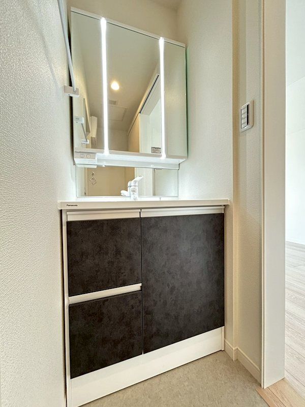 �y���ʏ��z�@