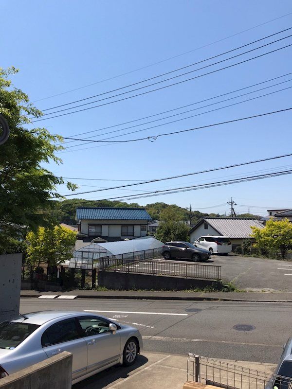 �y���]�z�@