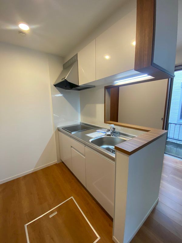 �y�L�b�`���z�@